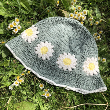 Crochet Daisy Bucket Hat Pattern