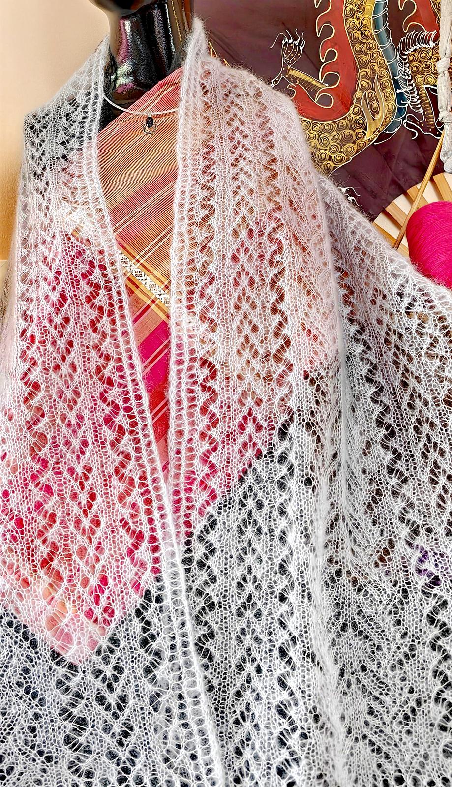 Leaf Lace Wrap