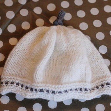 Petit Nuage (Cashmere Cardigan and Baby Beanie)