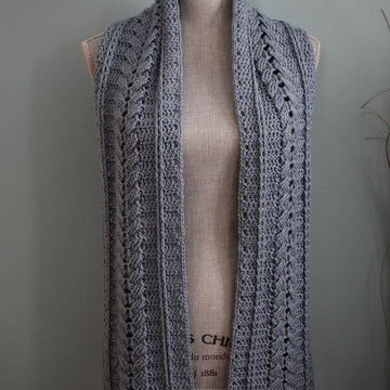 Blissful Cabled Scarf