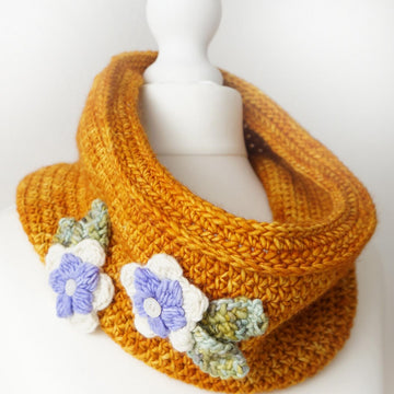 Country Garden Cowl