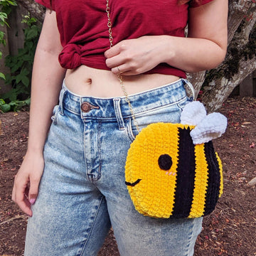 Chonky Bee Crossbody Bag