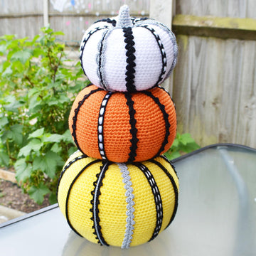 Glam Pumpkins. Crochet Pumpkins. Fall decoration. Autumn ornament. Posh Pumpkins. Halloween decor.