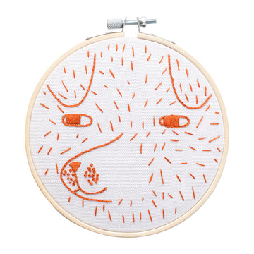 Cotton Clara Donna Wilson Scamp the Dog Hoop Embroidery Kit - 13cm