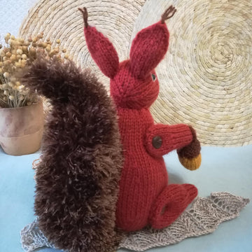 Knitted ginger brown squirrel