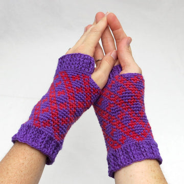 Women's Checkers Mitts
