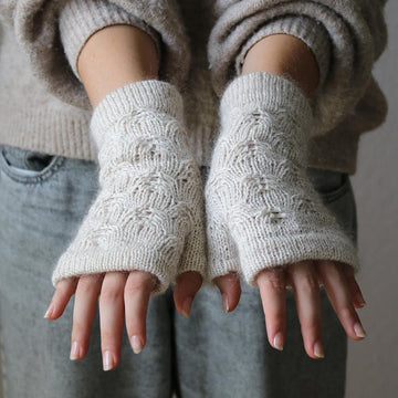 Underglow Mitts