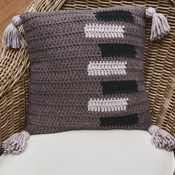 Sliding Doors Throw Pillow in Lion Brand Hue & Me - M20290-TWH - Downloadable PDF