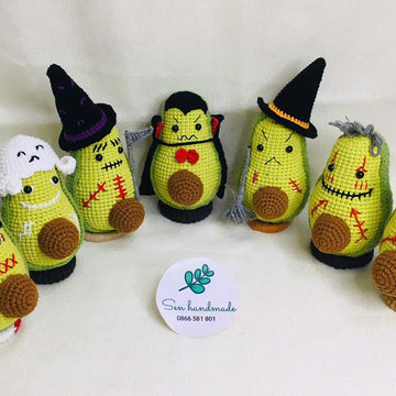 Ghostly Avo - Crochet pattern - PDF File- English