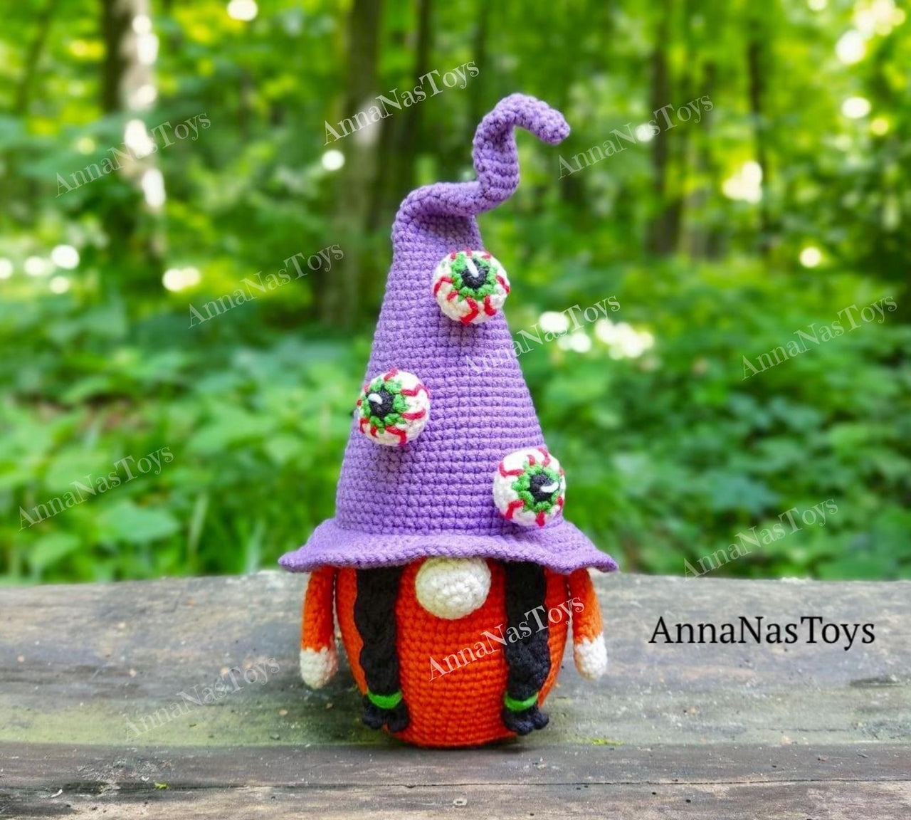 Witch with an eye