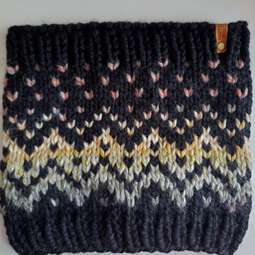 Sawtooth Mountains Cowl