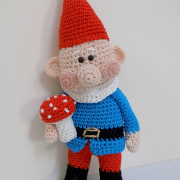 Gnorman the Gnome Amigurumi