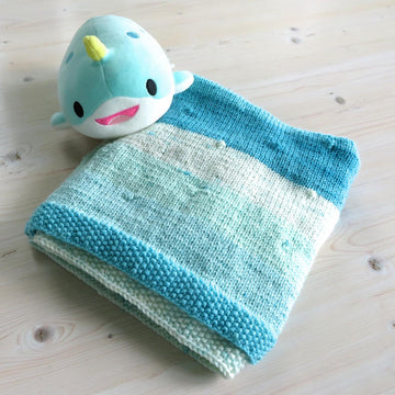 Snuggler Hooded Car Seat Blanket