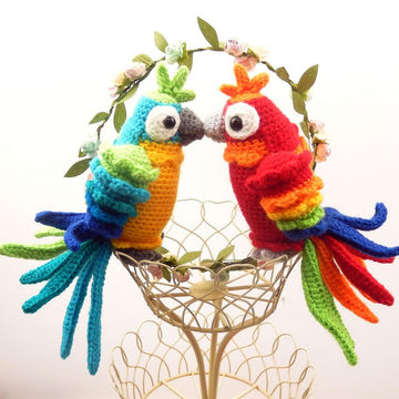 Paulo and Paula Parrot