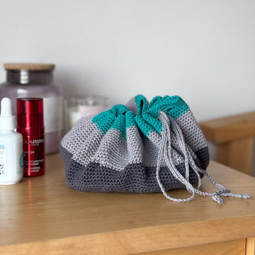 'Flat out' make-up bag