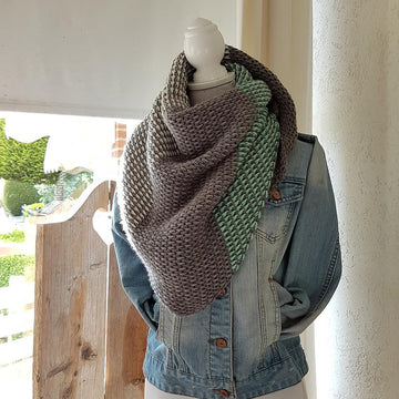 Cake Swirlz Shawl