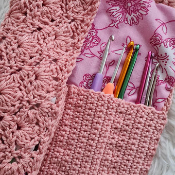Lace Hook Case