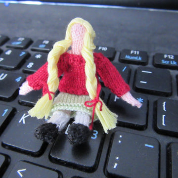Miniature doll