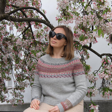 Saturnalia sweater