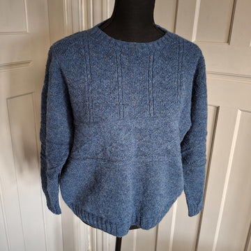 RHUE, a woollen pullover for ladies and men