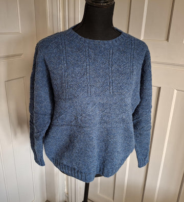 RHUE, a woollen pullover for ladies and men