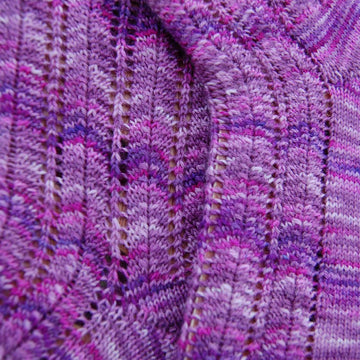 Scalloped Tulip Socks