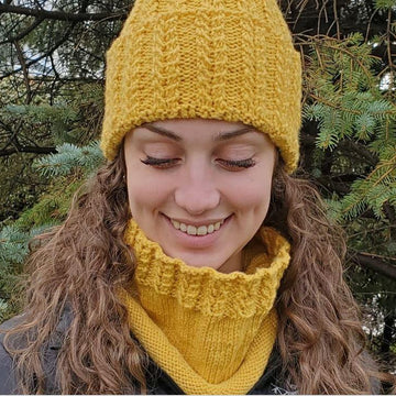 Sunshine Bay Cable Hat & Neck Warmer