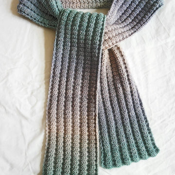 Crochet Pattern for Unisex Scarf With Nice Texture. German and English Version..