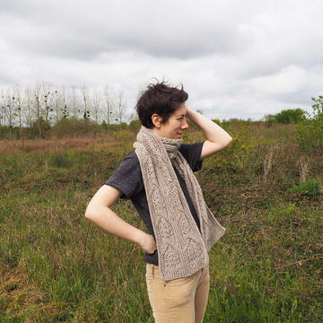 Gothique Fleuri Scarf