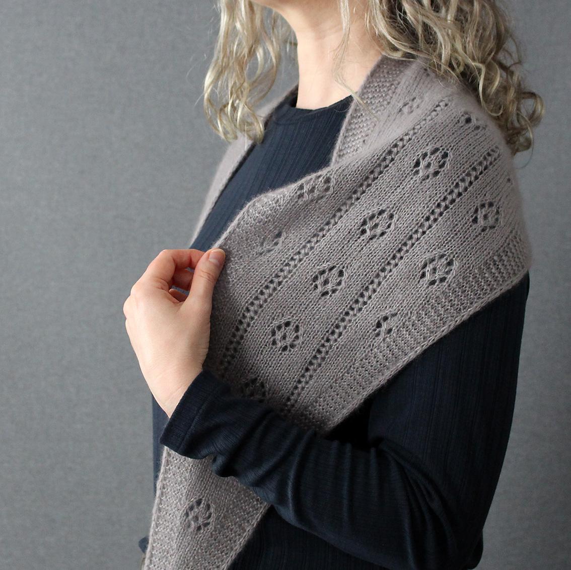 Claire Scarf
