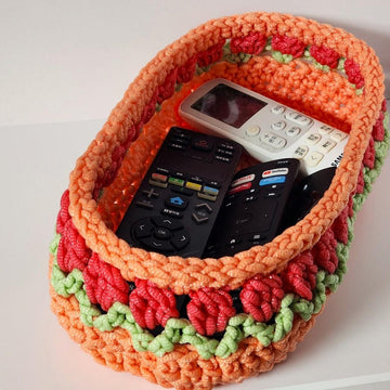 Tulip Stitch Oval Basket