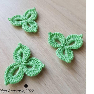 Shamrock motif