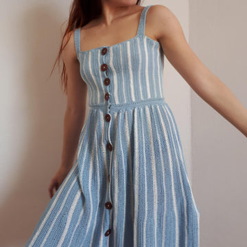 Alice in the Wonderland dress