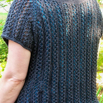 Chiara Mia - season spanning sweater