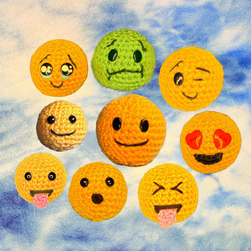 Emojigurumi