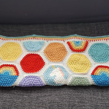 Hexipuff Unicorn Blanket
