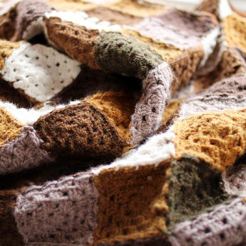 Neutral Squares Blanket