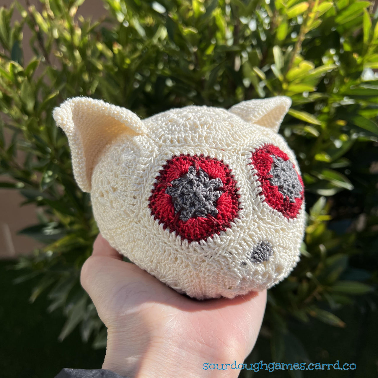 African Flower Cat Skull