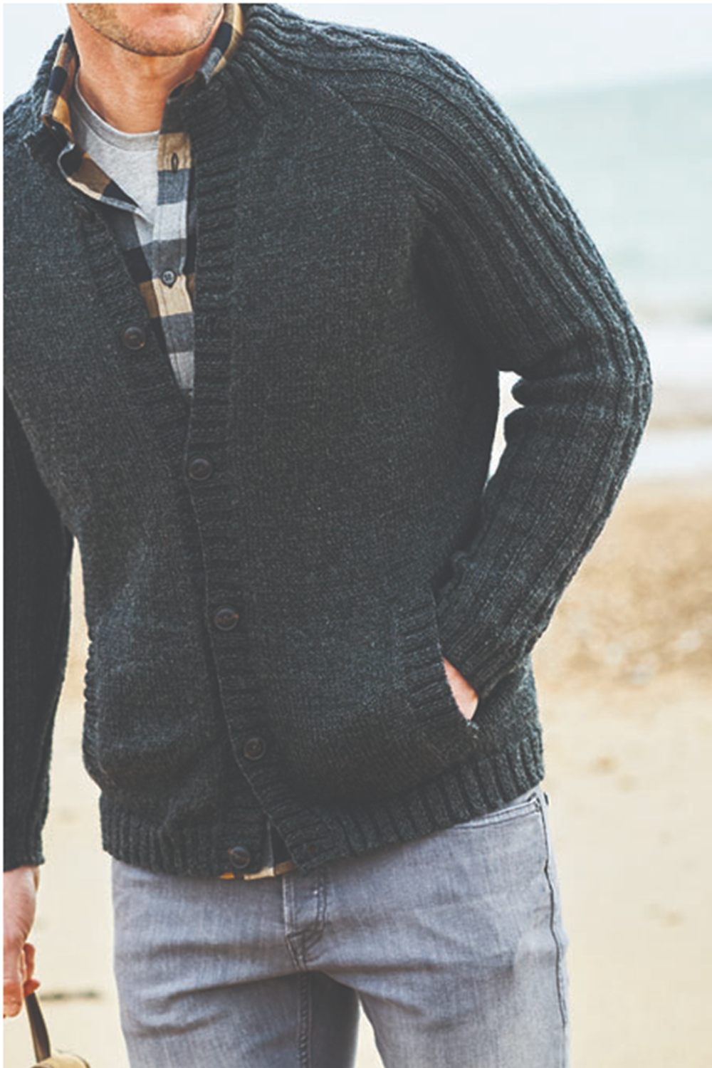 Men`s Cardigan in Stylecraft Highland Heathers DK - 9866 - Leaflet