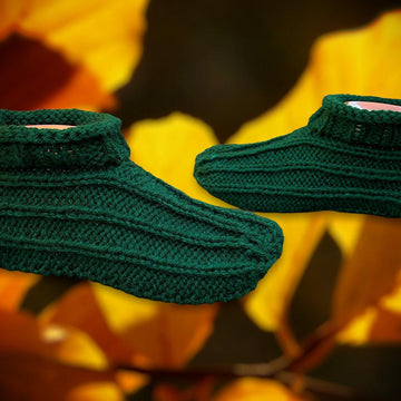 Two Slipper Styles with One Pattern