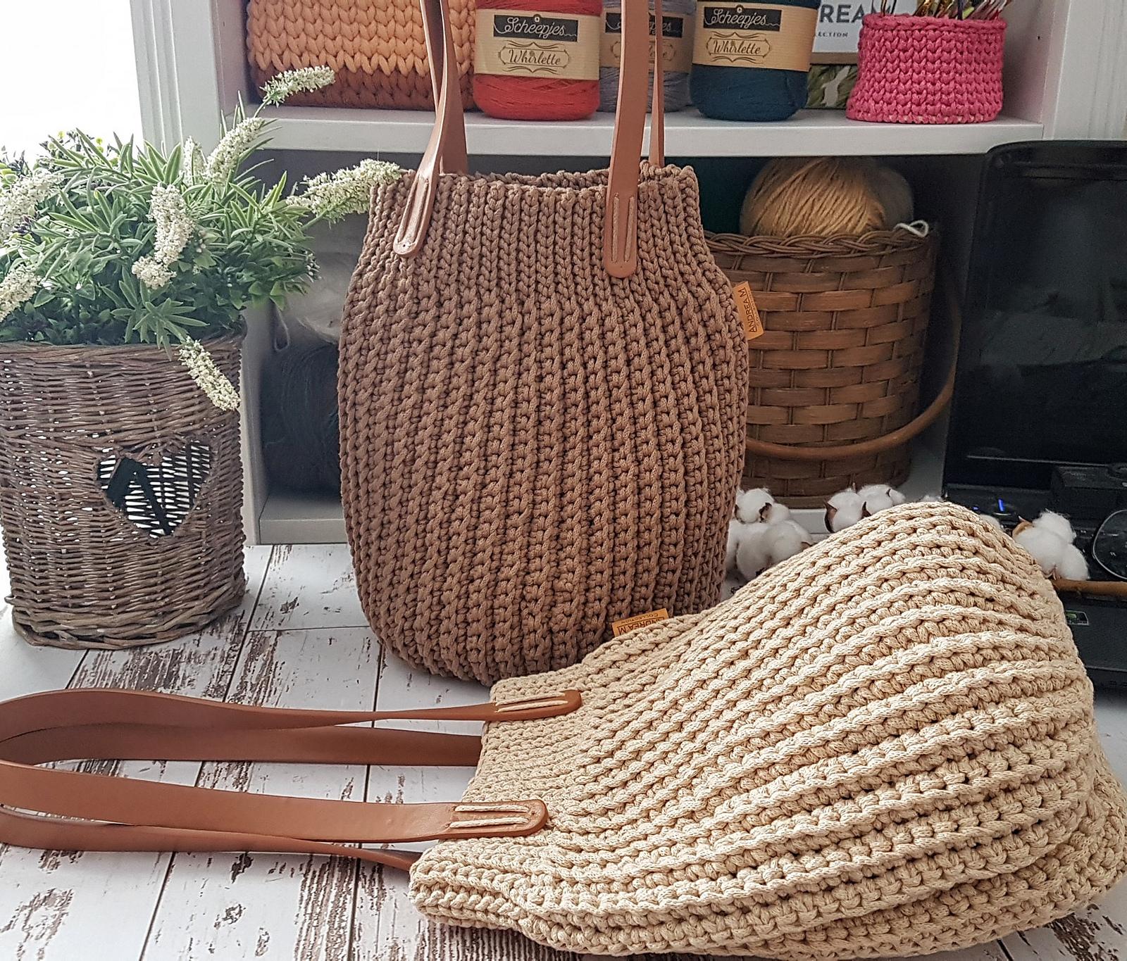 Ribbed Winter Tote