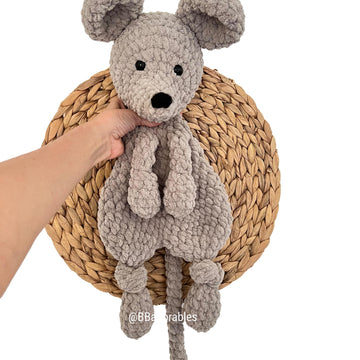 Souris Mouse Snuggler