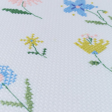 Folk Ditsy Flower  pattern in DMC - PAT0228 -  Downloadable PDF