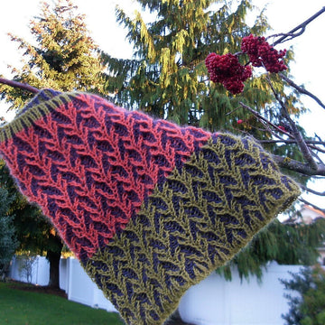 Rowanberries cowl