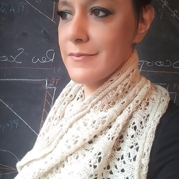Winter Rose Cowl