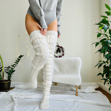 Cable thigh high socks 35"