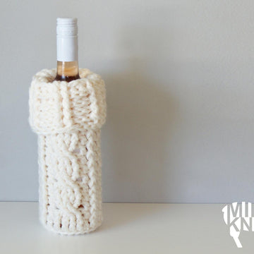 Crochet Cable Wine Bottle Cozy (2015025)