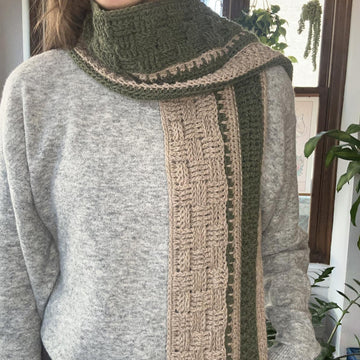 Marlowe Scarf