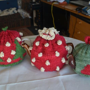 Christmas Tree Tea Cosy and Egg Cosy
