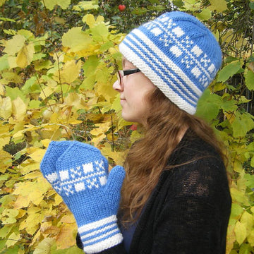 Latvian Boxes Mittens
